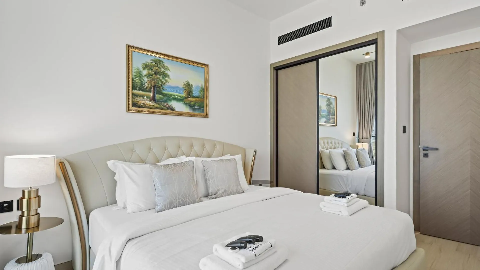 Charming 2Bdr Stay In Binghatti Corner - Jvc Dubai 0*,  United Arab Emirates