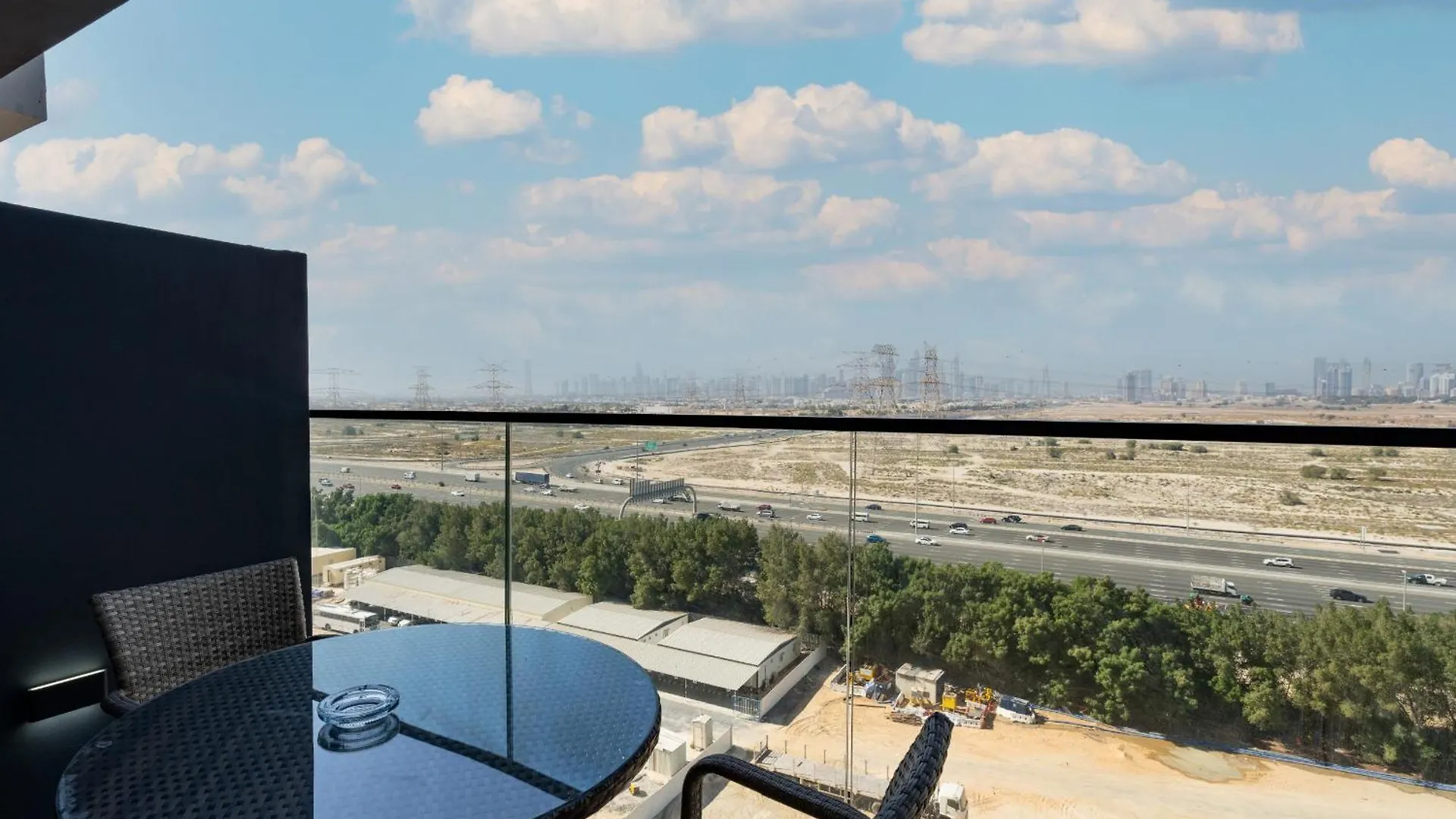 Charming 2Bdr Stay In Binghatti Corner - Jvc Dubai 0*,  United Arab Emirates