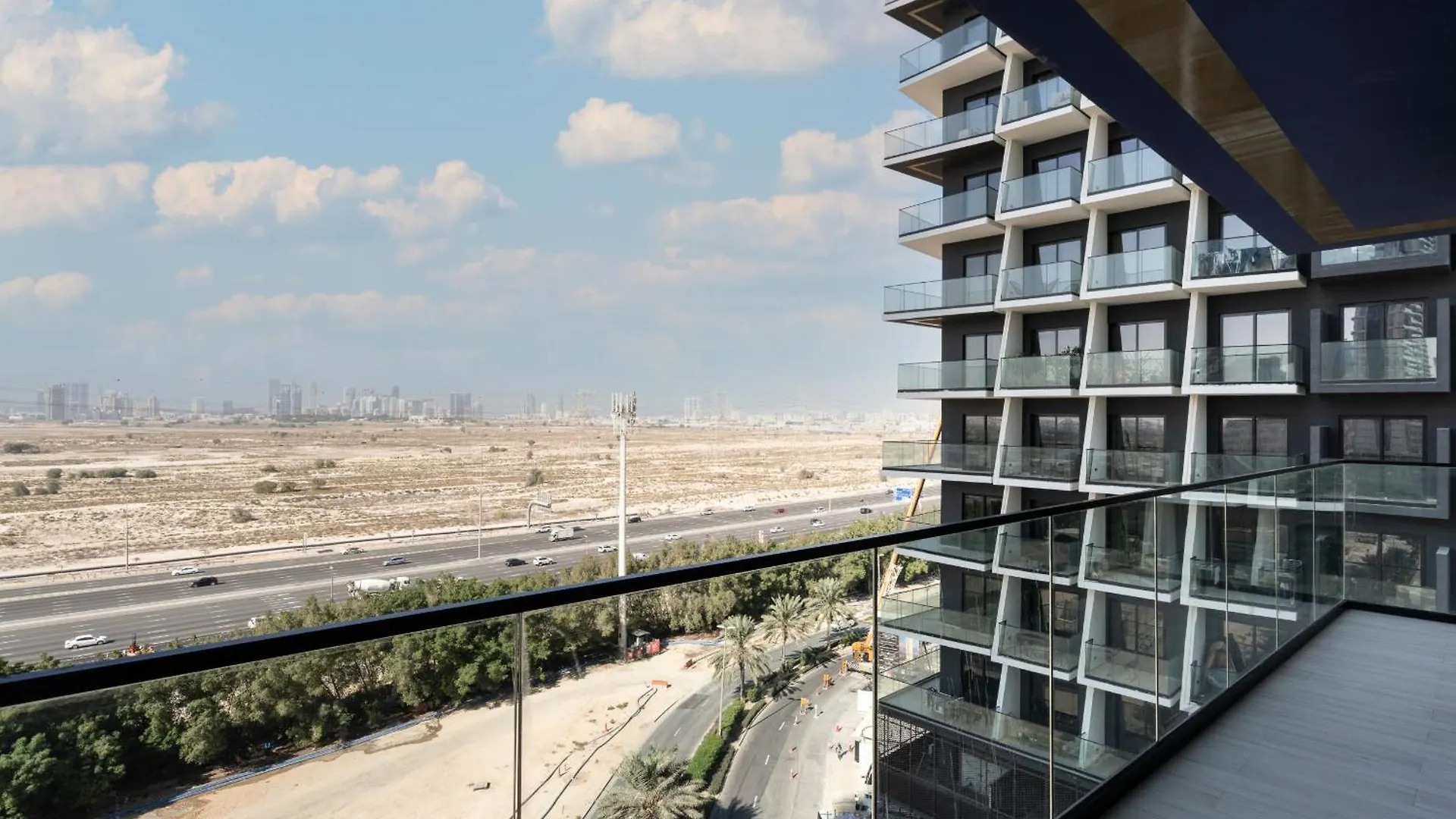 Charming 2Bdr Stay In Binghatti Corner - Jvc Dubai Apartment