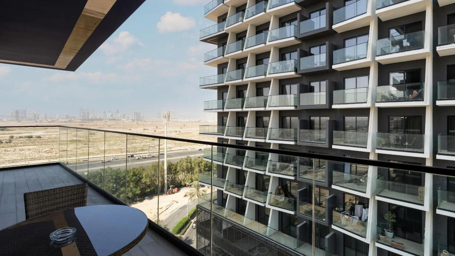 Apartment Charming 2Bdr Stay In Binghatti Corner - Jvc Dubai United Arab Emirates